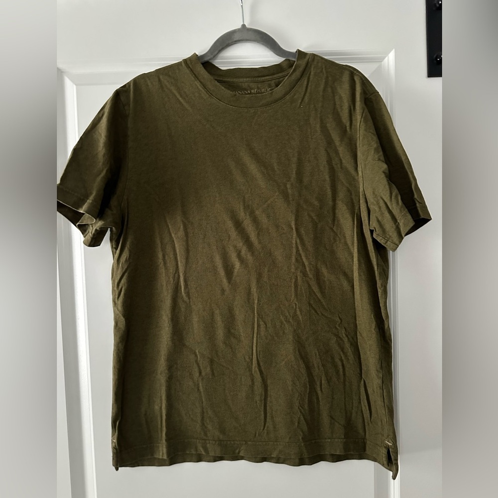 Banana Republic men’s supima cotton tee, medium - Picture 1 of 2